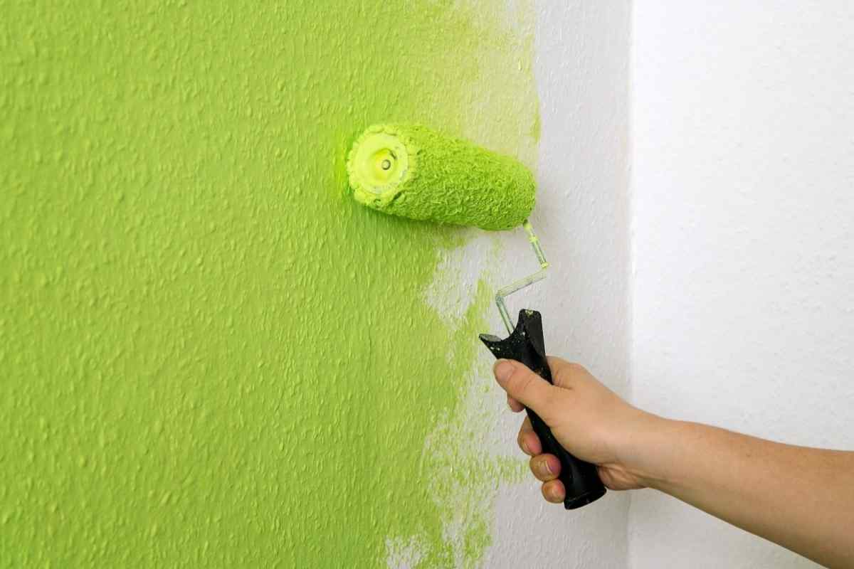 Як вибрати фарбу для стін у квартирі
