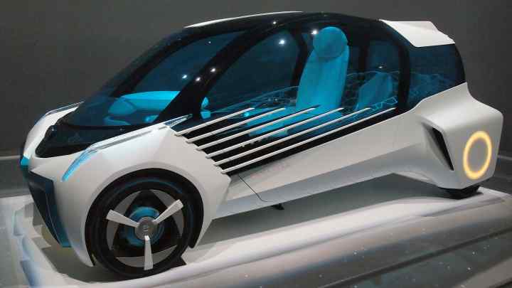 BMW презентував футуристичний скутер майбутнього з нульовим рівнем викидів