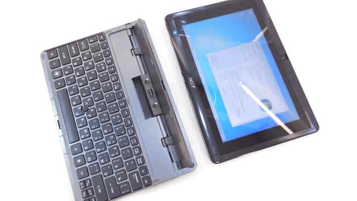 Що вибрати: традиційний нетбук або планшет з клавіатурою?