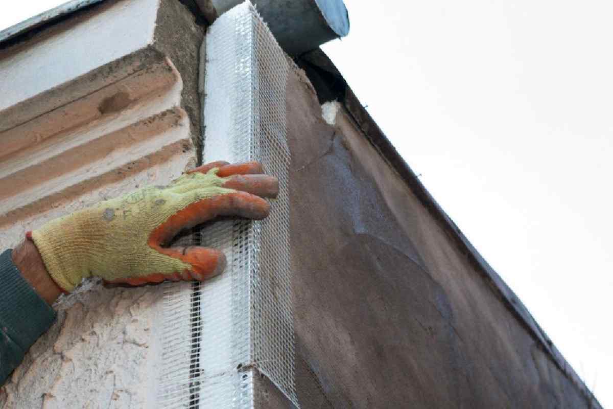 Чи ефективно утеплювати стіни квартири зовні