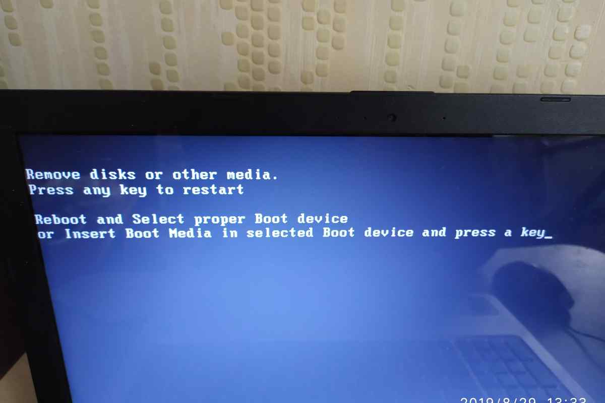 Що робити, якщо ноутбук не працює