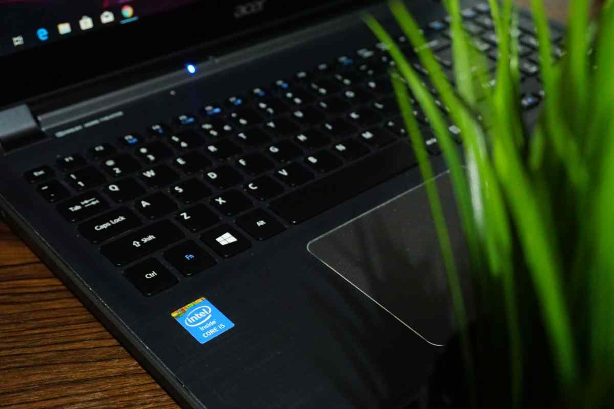 Як збільшити яскравість монітора ноутбука Acer