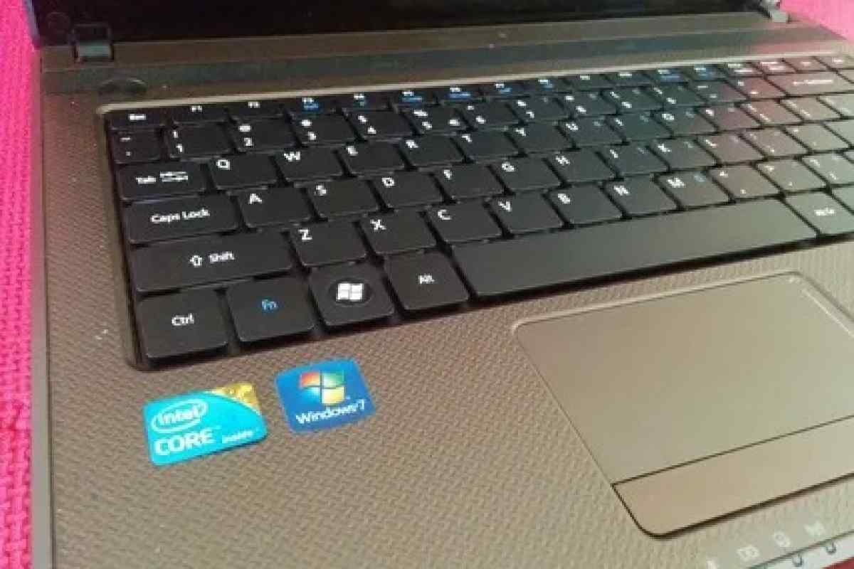 Як підключити ноутбук Acer до монітора