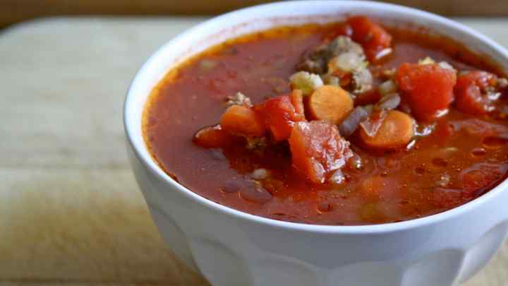 Арабський томатний суп з фасіллю
