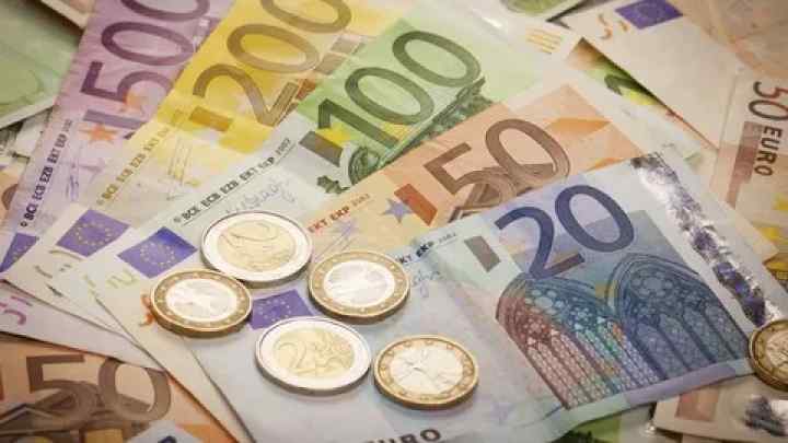 Чому євро може перестати бути єдиною валютою Європи