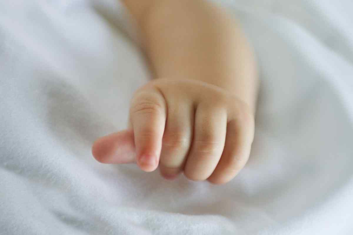 Як лікувати нігті у дитини