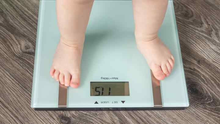 Як виміряти ногу дитини