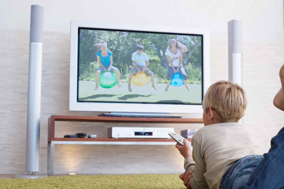 Як відучити дитину від постійного перегляду телевізора