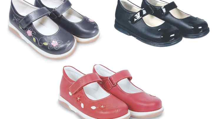 Як вибрати туфлі для дівчаток до школи: поради та відгуки про виробників
