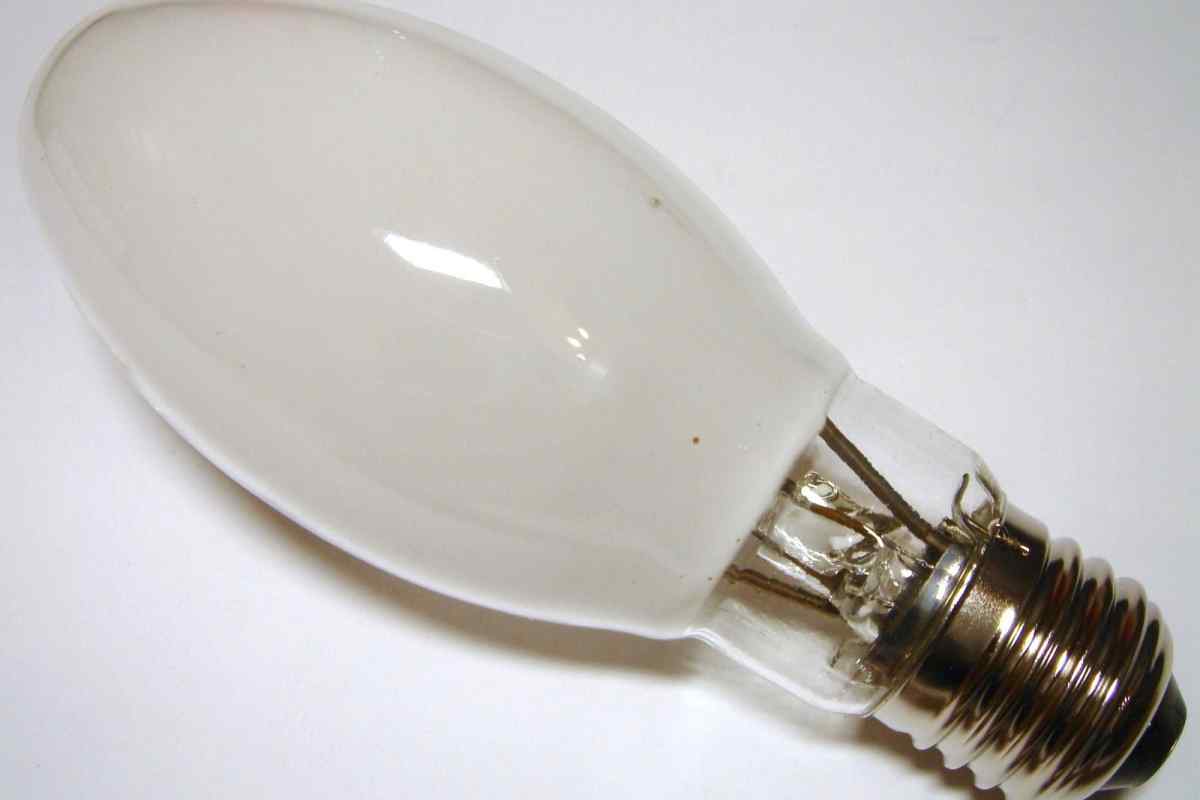 Лампа ДРЛ і її особливості