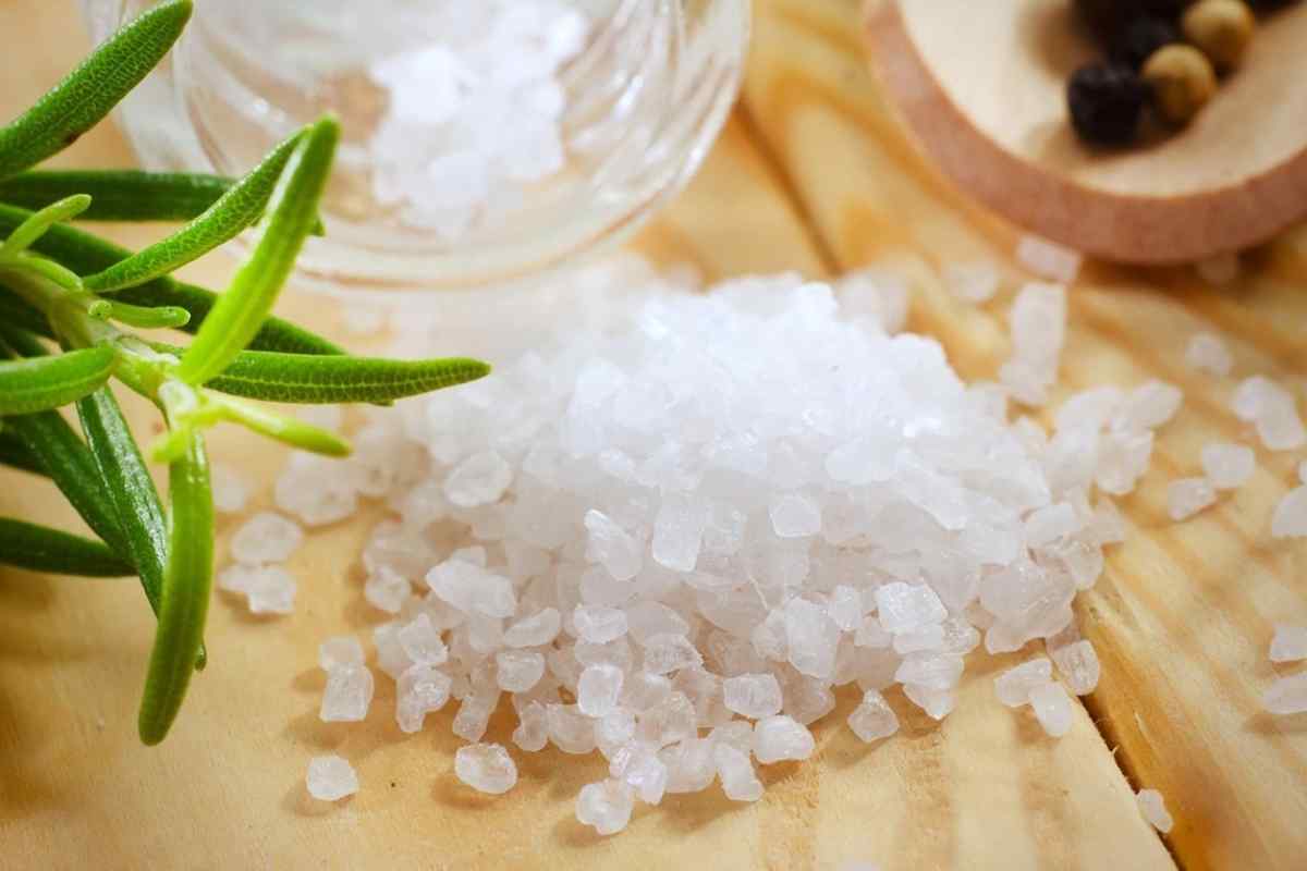 Йодована сіль: корисні властивості і протипоказання