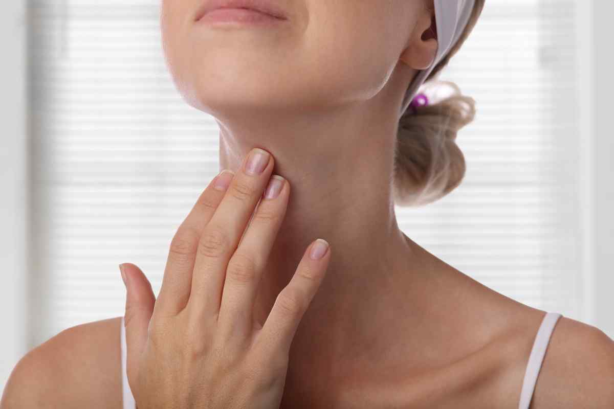 Чим небезпечний вузол на щитовидній залозі і як його лікують?