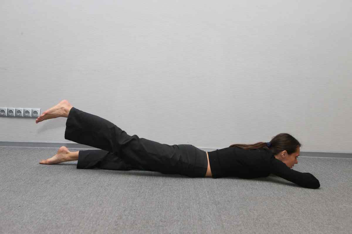 Гімнастика для тазостегнового суглоба: вправи, особливості та рекомендації