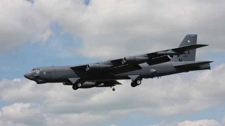 Б-52, бомбардувальник (Boeing B-52): опис, технічні характеристики, озброєння