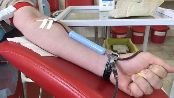 Історія переливання крові. Станція переливання крові. Почесний донор