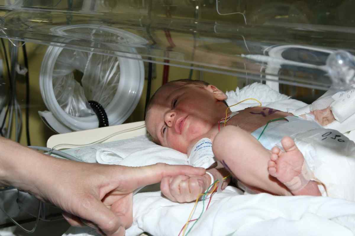 Основні ознаки доношеності новонародженого: опис і особливості