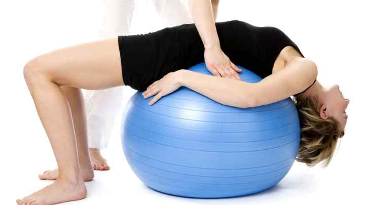 Гімнастика для плечового суглоба: вправи, особливості та рекомендації