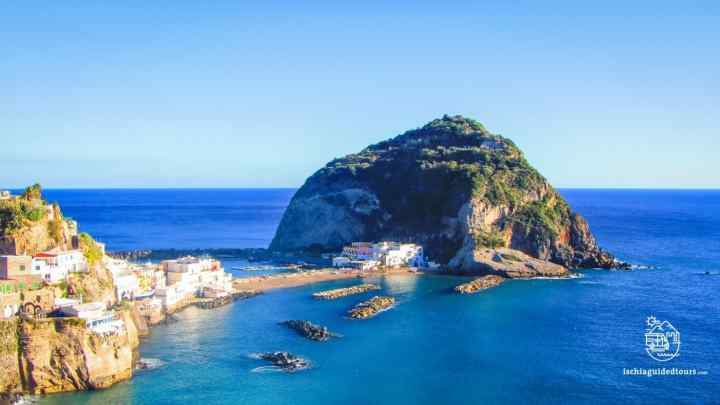 Найкращі для відпочинку острови Італії