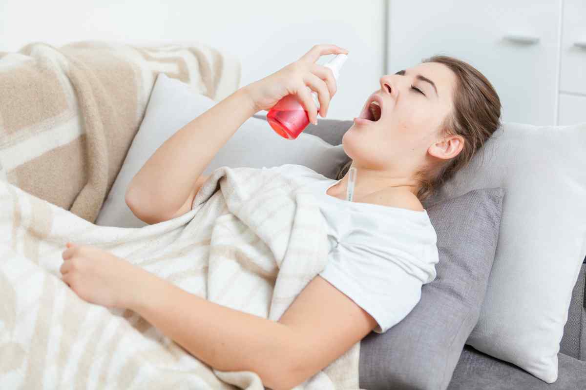 Що робити, якщо болить горло, температури немає?