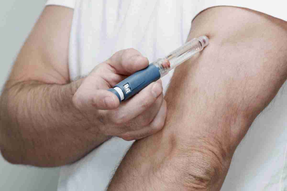 Як правильно колоти інсулін шприцом і ручкою?