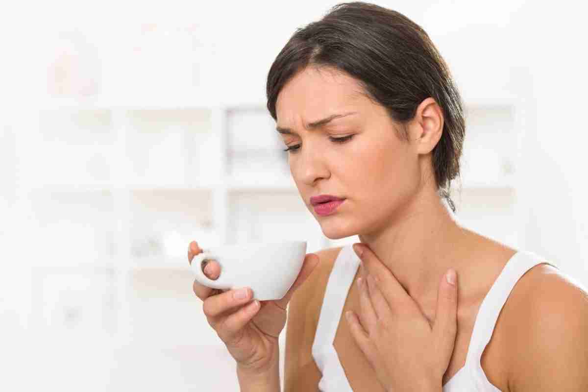 Полоскання горла при ангіні та інших захворюваннях горла