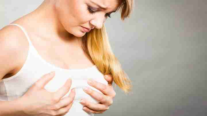 Після місячних болить груди: можливі причини і наслідки