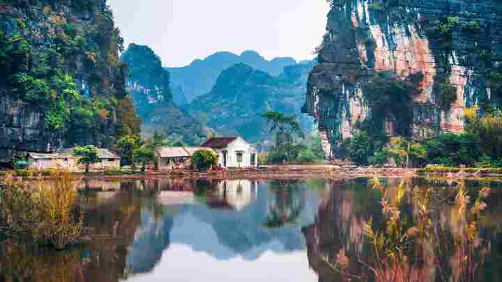 Держава В 'єтнам: Південний, Північний і Центральний