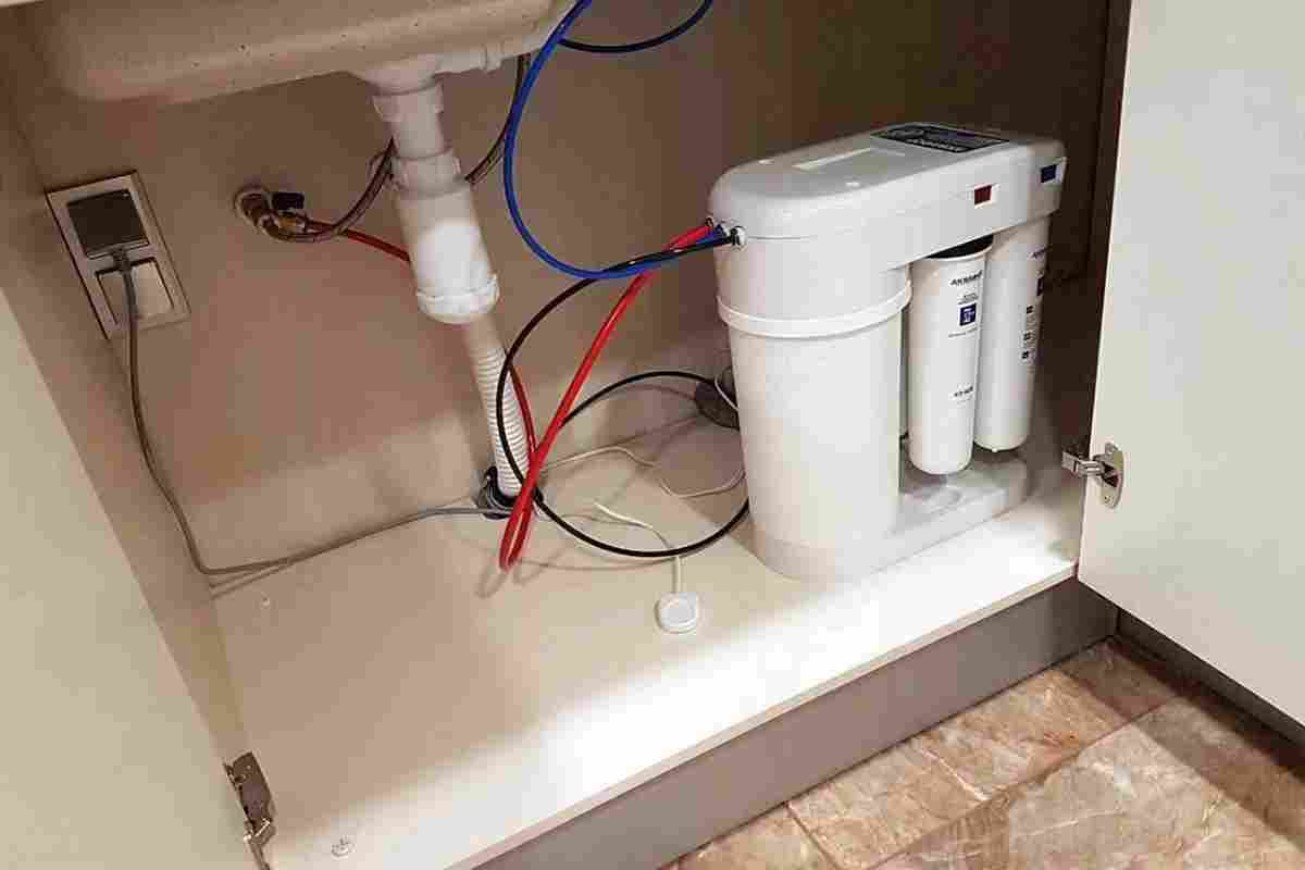 Навіщо потрібен фільтр для води під мийку