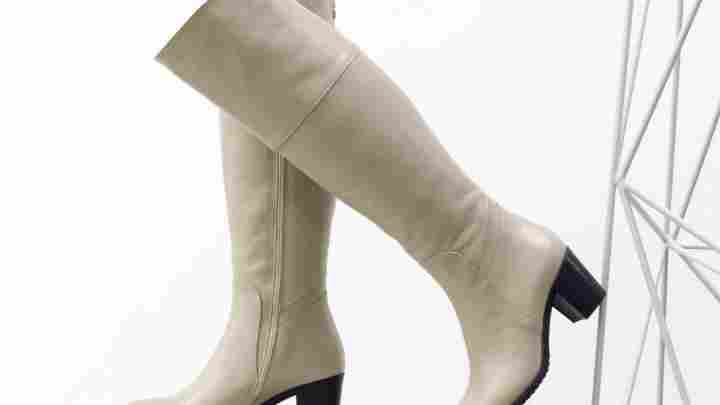 Правила гардеробу: вибираємо жіночі чоботи