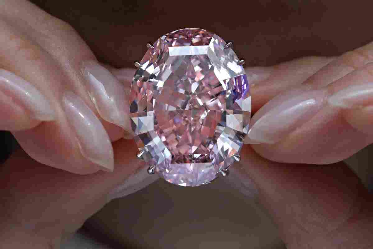 Як вибирати вироби з діамантами