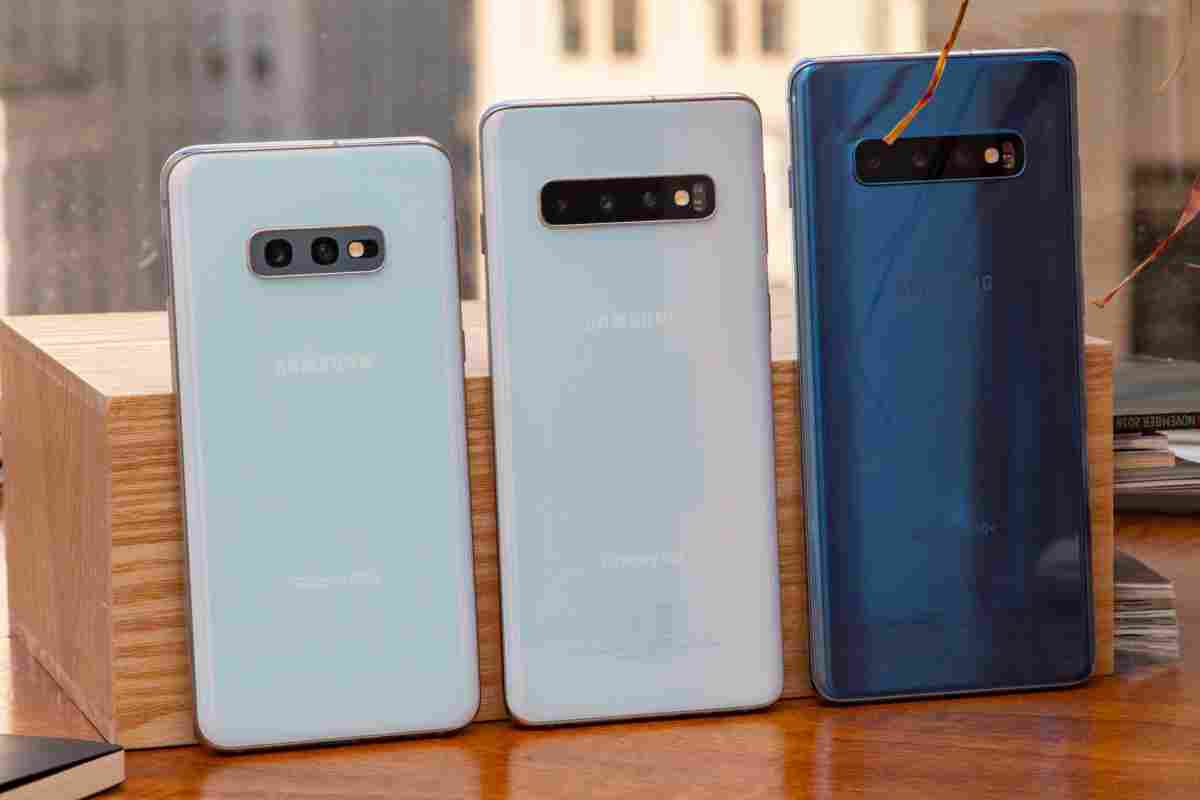Характеристики Galaxy S11 з Samsung Camera: запис відео 8K, довгий дисплей та інше "