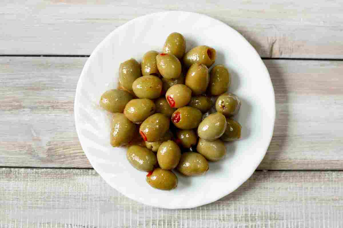 Сирно-курячі кульки з оливками