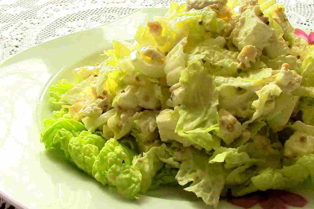 Салат з пекінської капусти без солі
