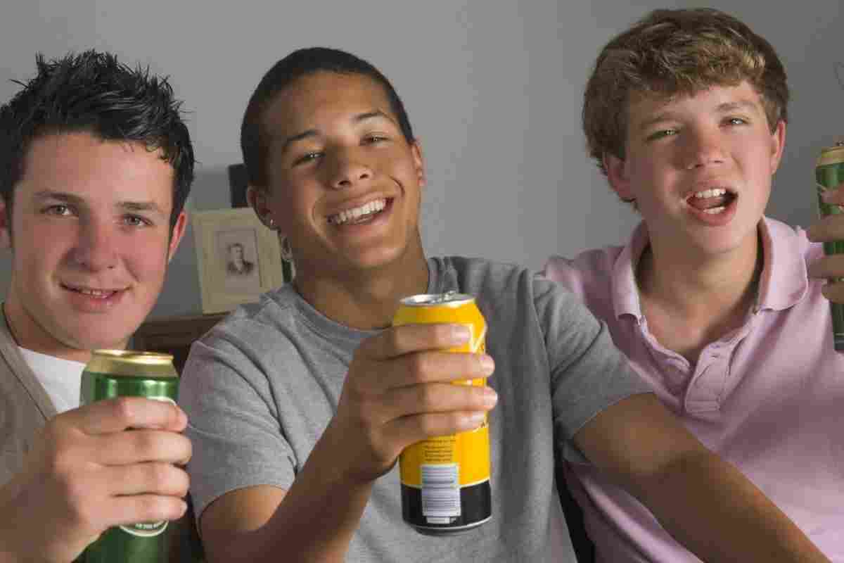 Наслідки вживання алкоголю у підлітків