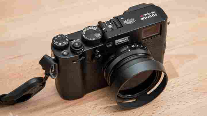 Fujifilm X100F: компактна фотокамера преміум-класу за $1300 