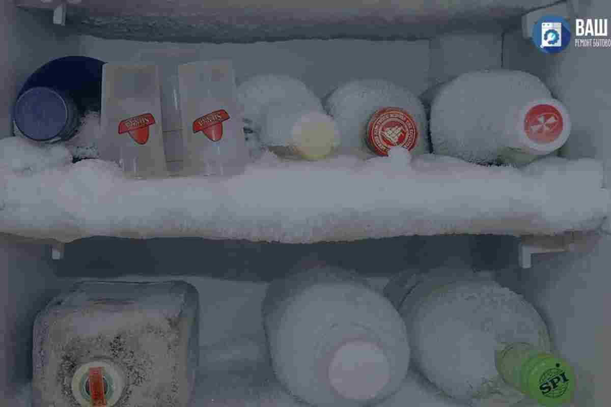 Чому в холодильнику намерзає лід