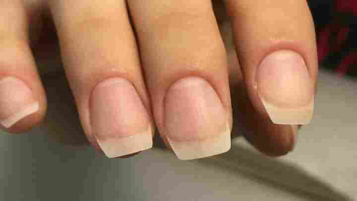 Як змінити форму нігтів