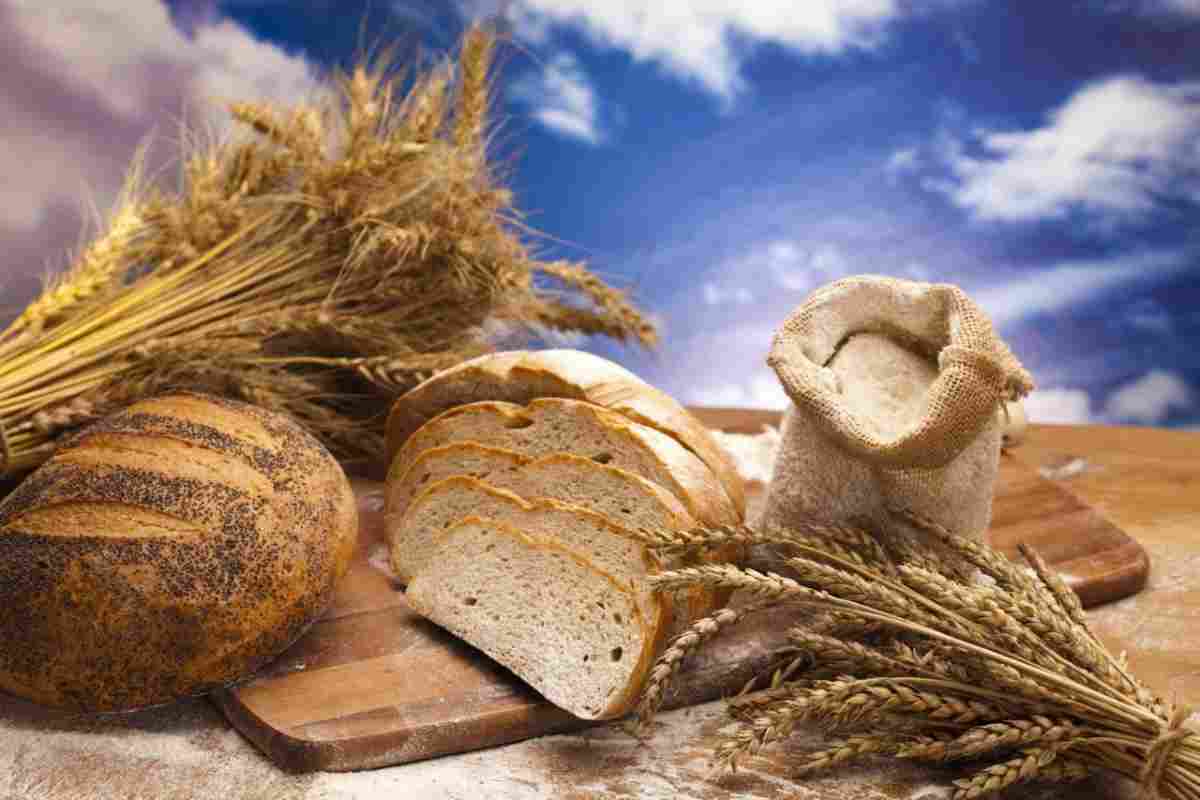Як мити голову житнім хлібом