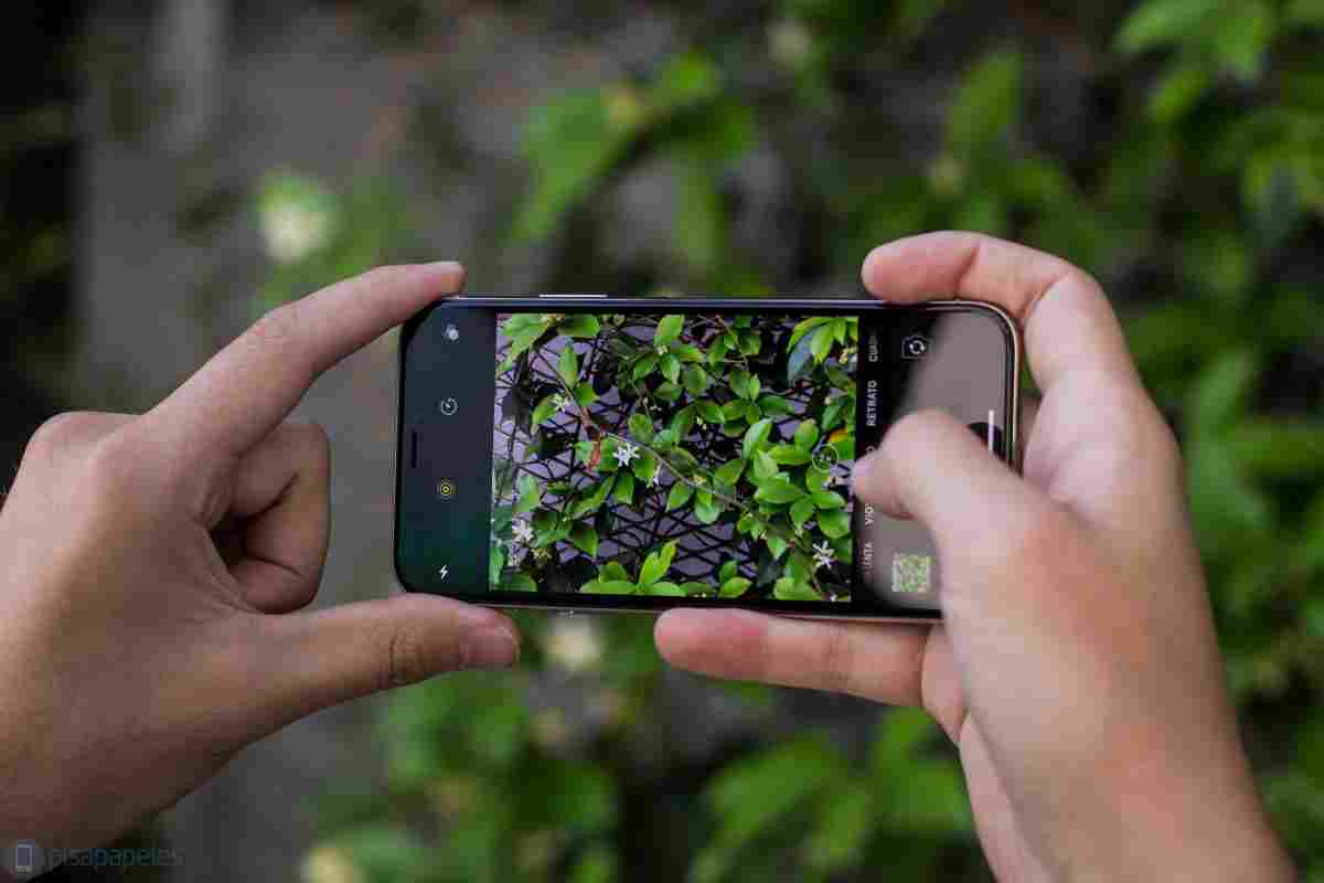 Apple збереже 8-мегапіксельну камеру в iPhone 6 для зниження товщини смартфона