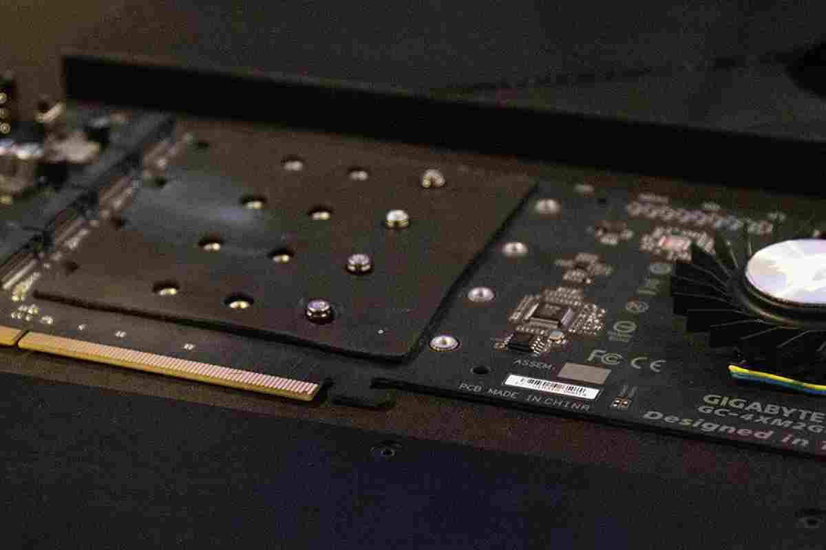 Computex 2014: Intel представила швидкі твердотільні накопичувачі NVMe PCIe SSD