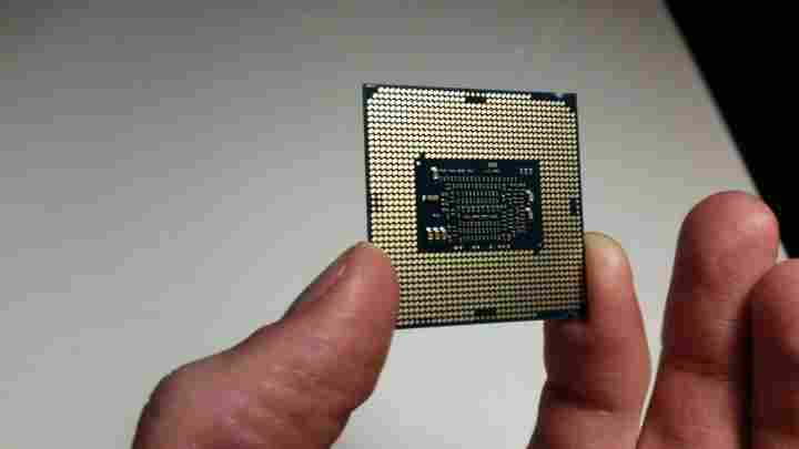 Intel: анонс Celeron M 787, на підході чотири мобільних Core i7 