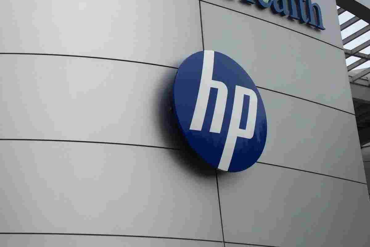 Hewlett-Packard оголосила про рекордні збитки в третьому фінансовому кварталі