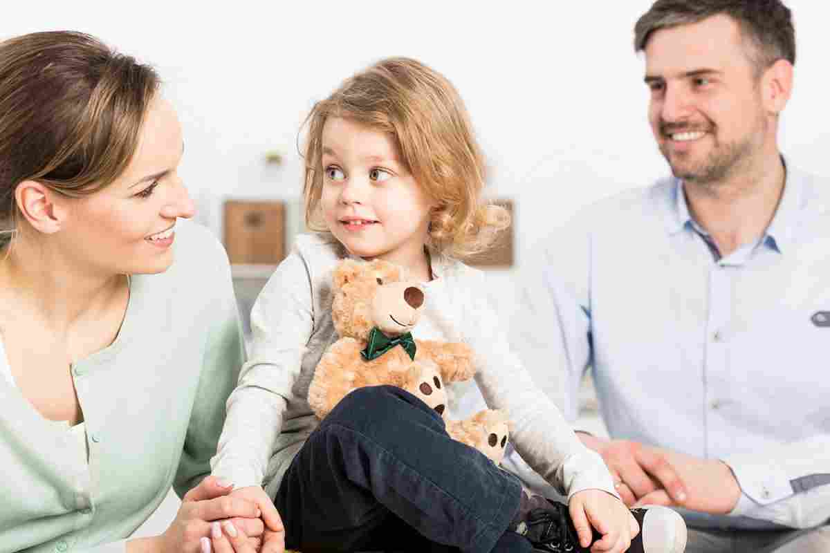 Як розповідати дітям про сімейні проблеми