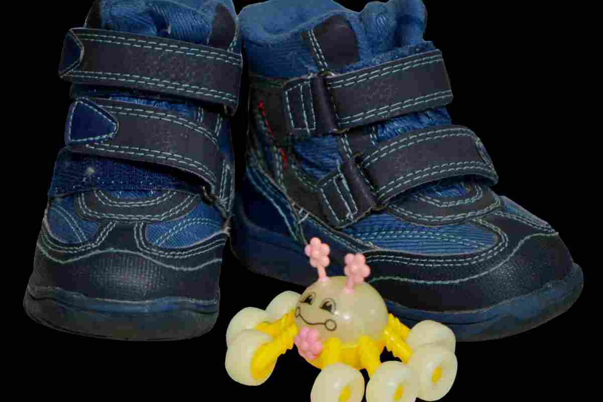 Як вибрати стильне і якісне дитяче взуття