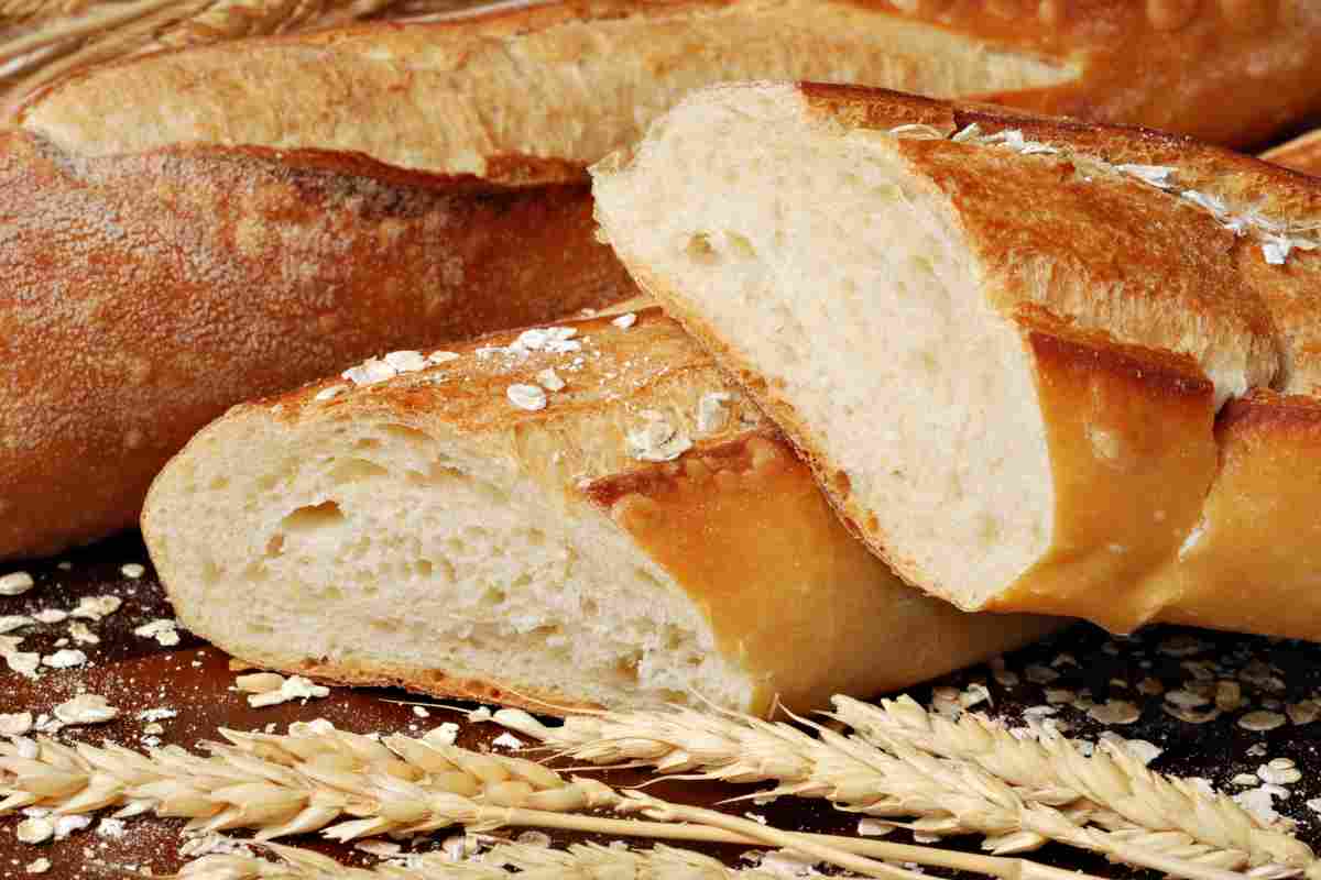 Чи шкідливий свіжий хліб?