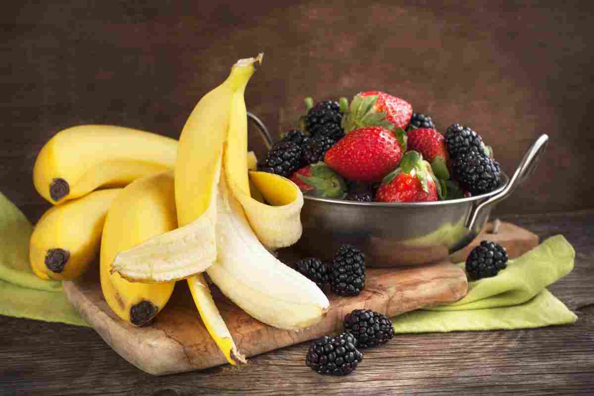 Банан - це фрукт чи ягода?