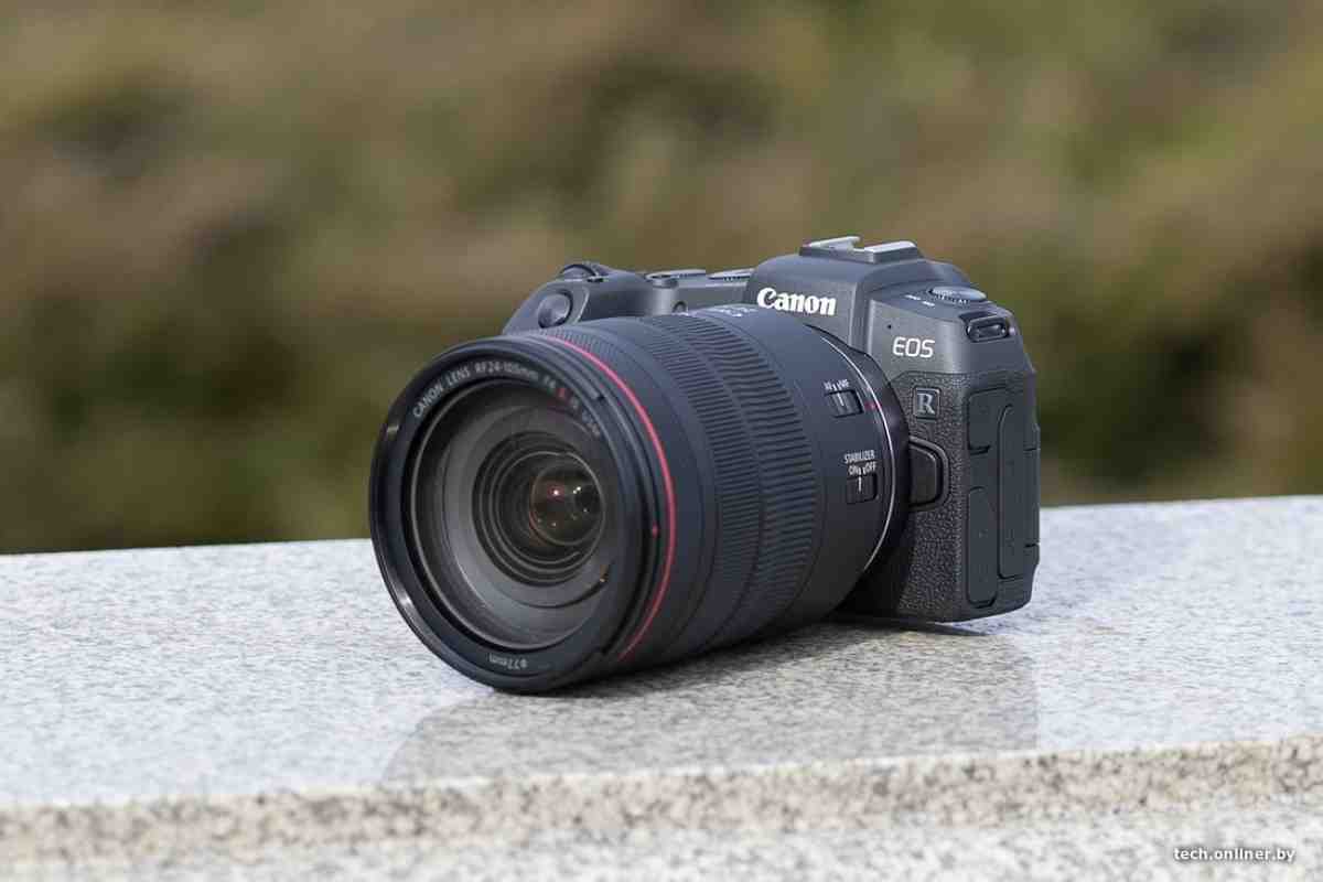 Вигляд і характеристики повнокадрової беззеркалки Canon EOS RP