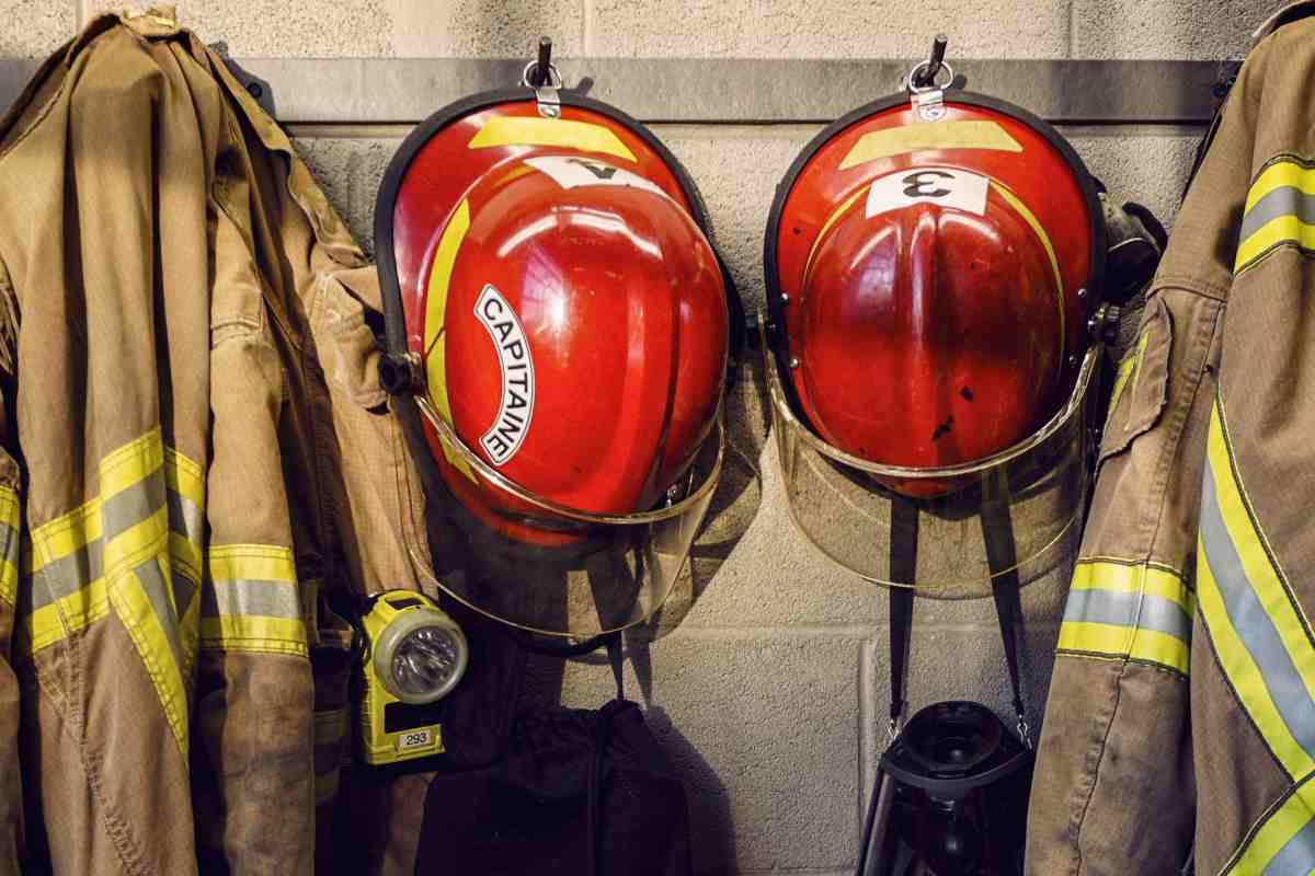 Для пожежників створили захисний одяг з датчиками перегріву