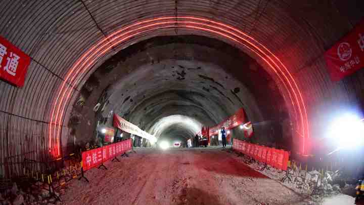Китай бажає дотягнутися до Тайваню через 135-км підводний тунель