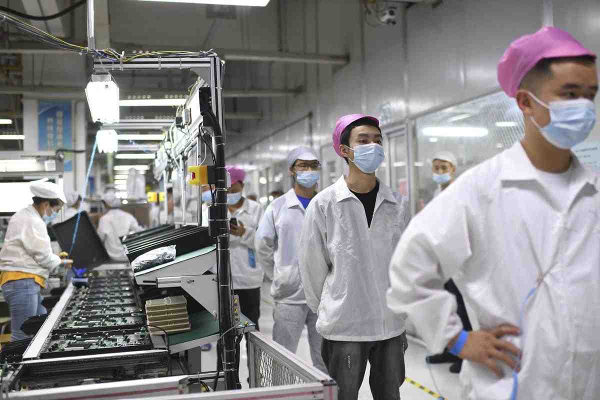 Foxconn побудує в Індії завод вартістю $10 млрд